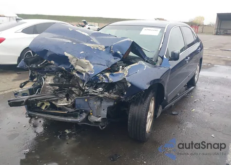 2004 Honda Accord 2.4 Ex from USA, damaged, VIN JHMCM56854C033333